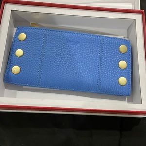 Gorgeous NEVER BEEN USED w tags blue Hammitt wallet discontinued color